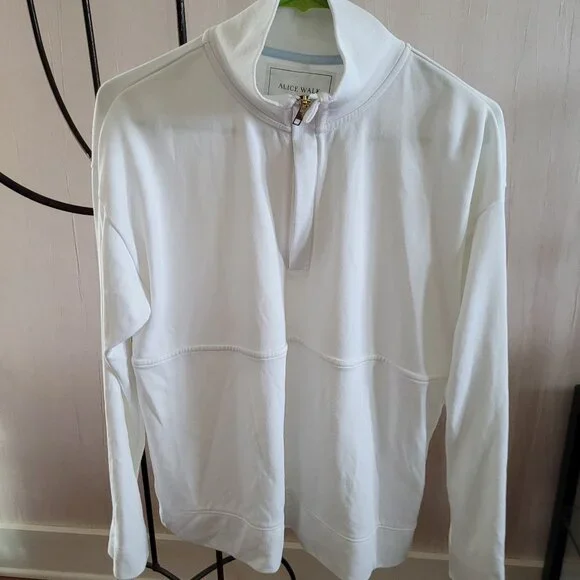 Alice Walk - The Zip-Up Sweatshirt in White - Picture 2 of 10